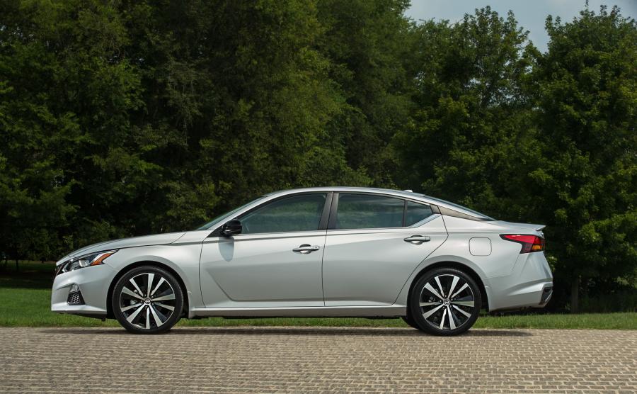  Nissan Altima SR 2018 года  (фото 6 из 19)